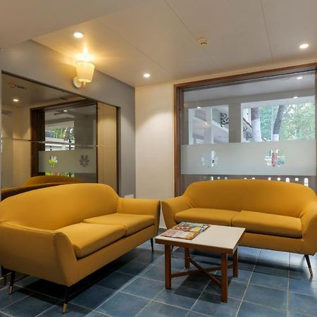 Gold Beach Villa Daman Exterior foto